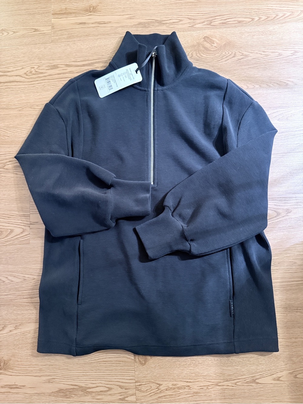✨ NEW WITH TAGS ✨
Varley Fulham Longline Half-Zip Pullover Sweatshirt - Picture 5 of 10